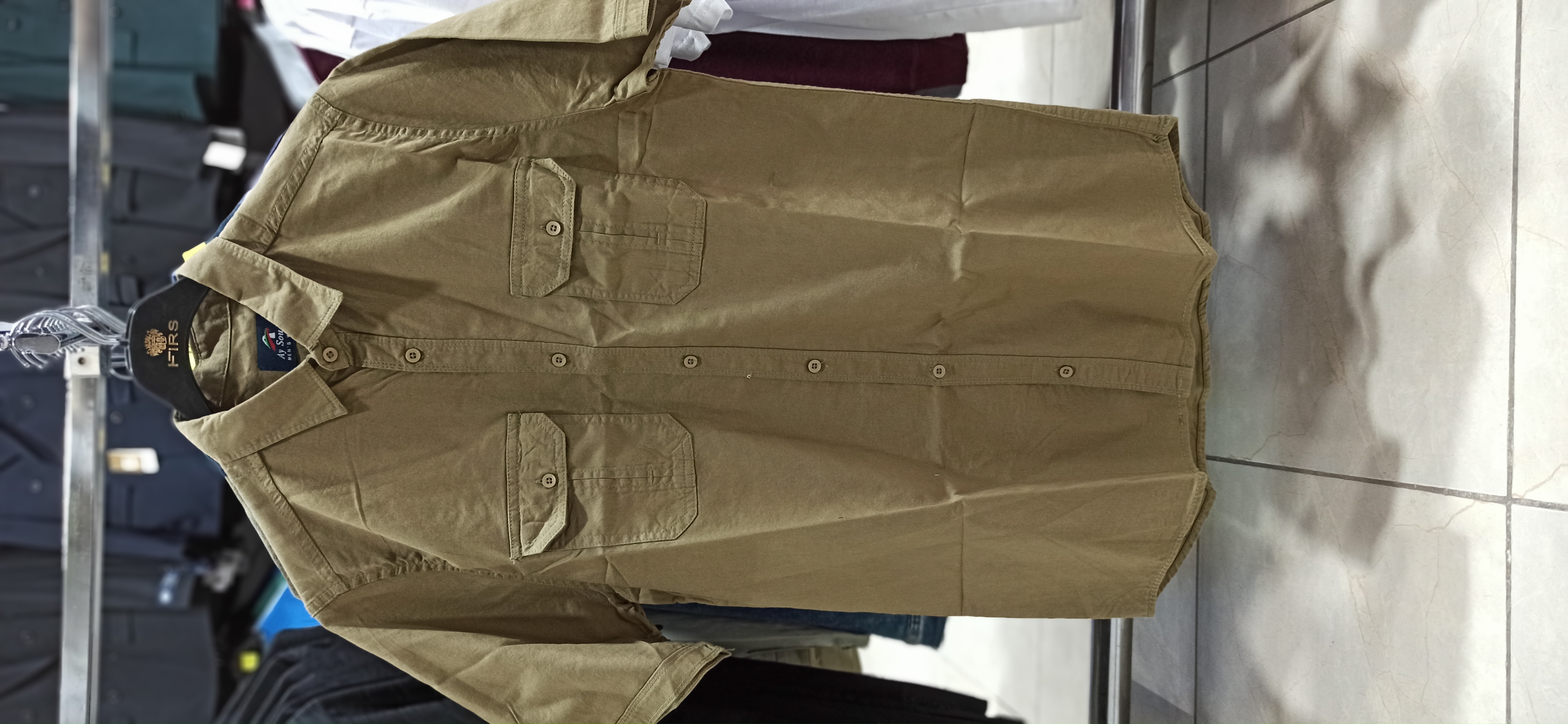 پیراهن مردانه آستین کوتاه کتان دوجیب